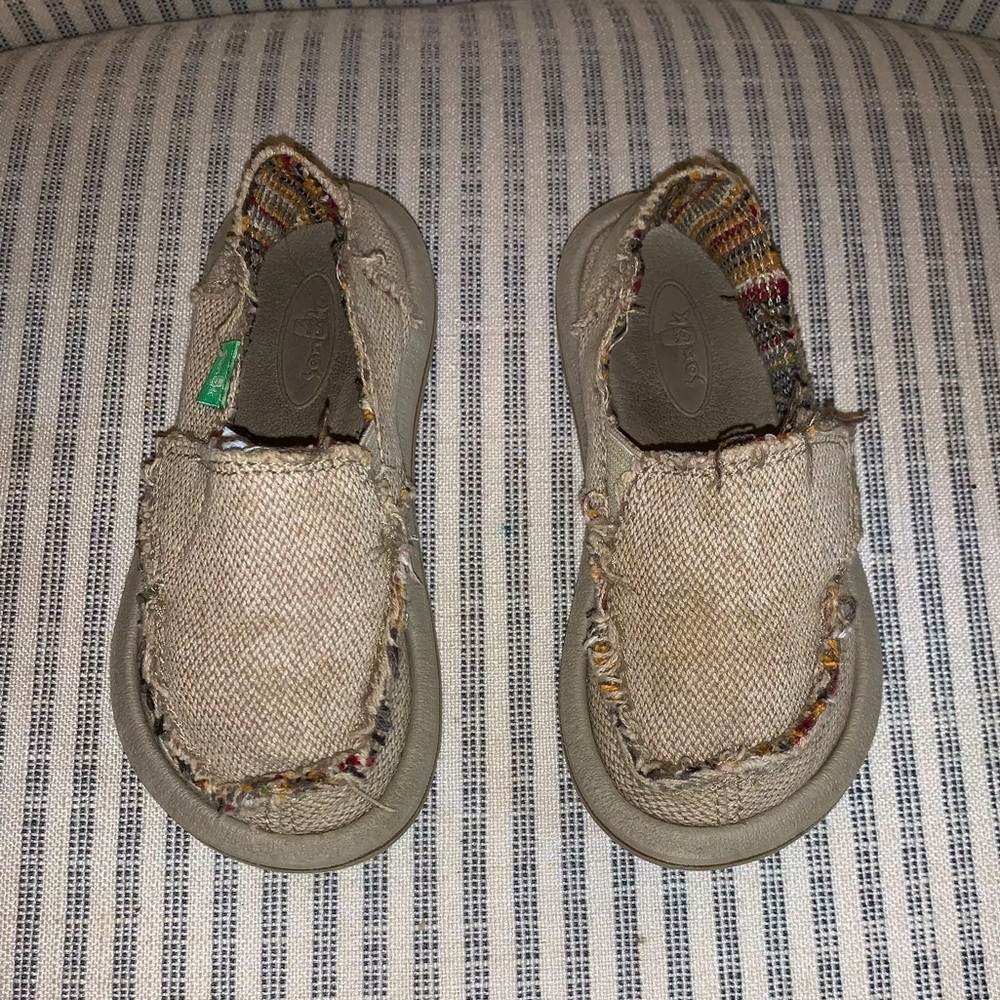 Kids sanuks